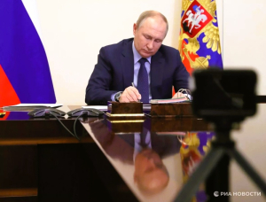 Президент России упростил порядок выдачи водительских прав гражданам Абхазии