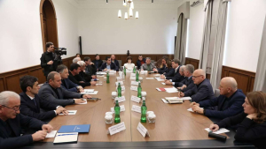 Делба: зарплата бюджетникам на сегодняшний день не выплачивается