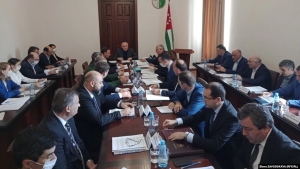Пополнение бюджета и возможное введение обязательной вакцинации в Абхазии