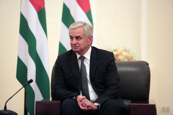 Рауль Хаджимба призвал поддержать Адгура Ардзинба
