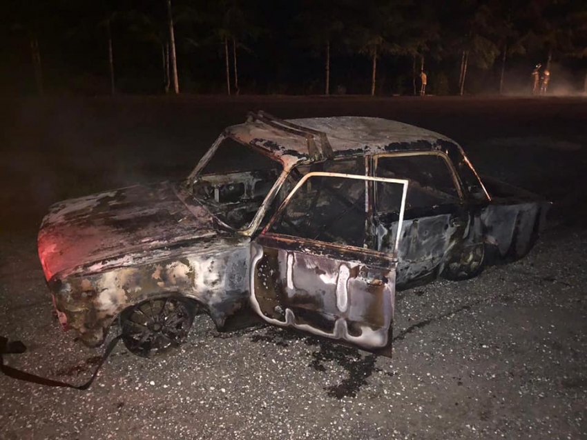 Автомобиль загорелся перед постом ГАИ в селе Тамыш