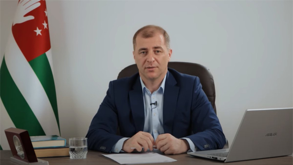 В Сочи задержан лидер "Абхазского народного движения" Адгур Ардзинба