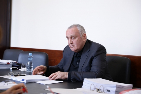 Александр Анкваб прошел ревакцинацию