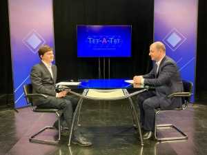 Сегодня, 22 июня, в 21:00 в эфире Абхазского телевидения смотрите передачу &quot;Тет-А-Тет&quot; с Адгуром Ардзинба