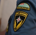 Спасатели МЧС Абхазии ведут поиски пропавшего на Мамзышхе жителя Новгорода