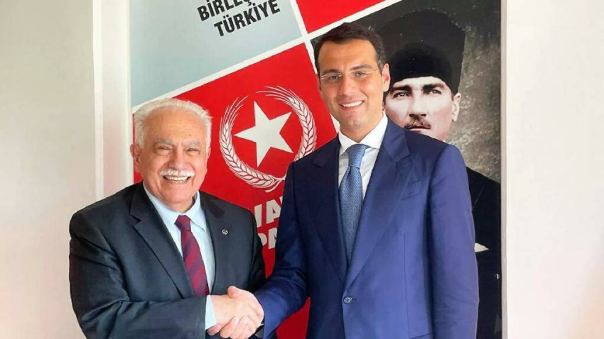 Возможность признания Абхазии Турцией обсудили Инал Ардзинба и Догу Перинчек