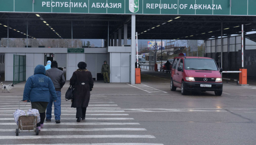 Почему могут не пустить в Абхазию и какие нужны документы на въезд