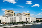 В Москве мужчина с пистолетом пытался прорваться в здание Минобороны РФ
