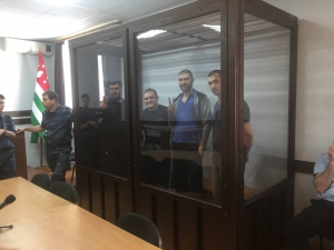 Ахра Авидзба и его соратники освобождены в зале суда
