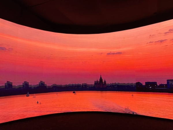 Мультимедийная инсталляция с проекцией 360° открылась в Сухуме
