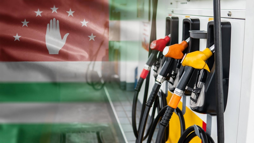 В Абхазии началось снижение цен на топливо, но медленное