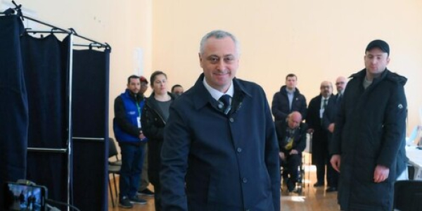 ЦИК: Бадра Гунба избран президентом Абхазии