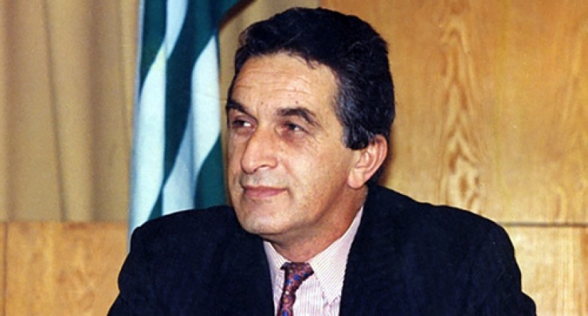 Создана Госкомиссия по подготовке мероприятий, посвященных 75-летию Первого Президента Абхазии