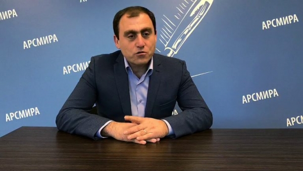 Левон Галустян: результатов теста на COVID-19 еще не получал