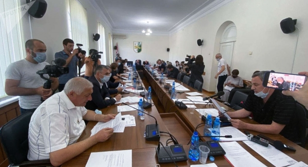 Депутаты не приняли обращение к президенту Абхазии в связи с энергокризисом